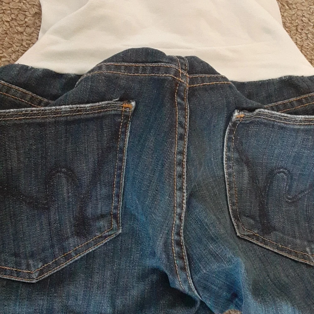 Citizens of Humanity maternity jeans - Picture 3 of 8